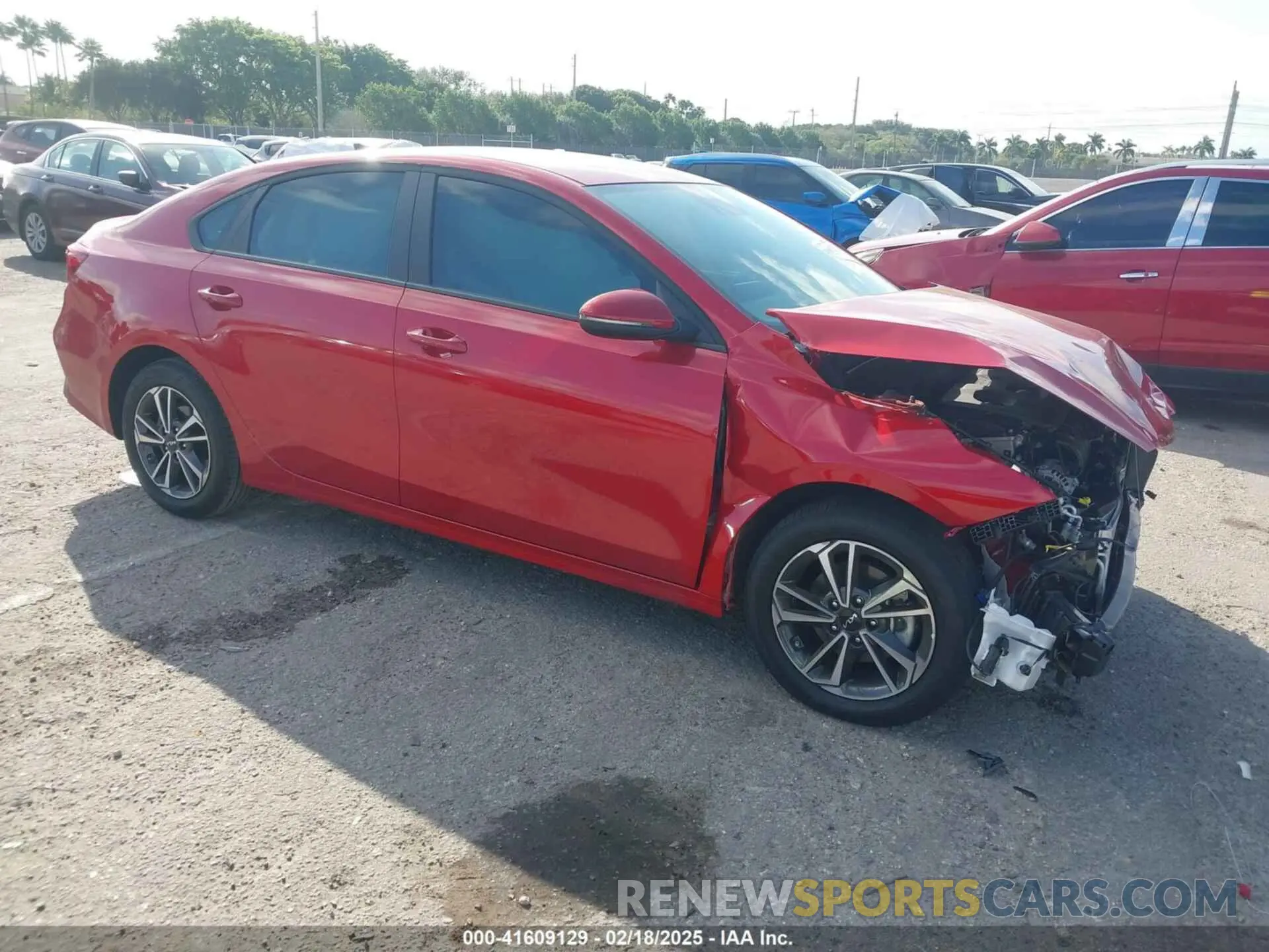 1 Фотография поврежденного автомобиля 3KPF24AD9RE827089 KIA FORTE 2024