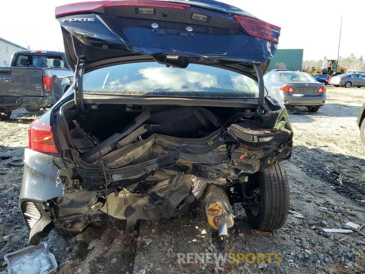 6 Фотография поврежденного автомобиля 3KPF24AD9RE830977 KIA FORTE 2024