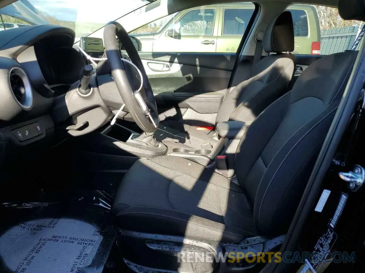 7 Фотография поврежденного автомобиля 3KPF24AD9RE830977 KIA FORTE 2024