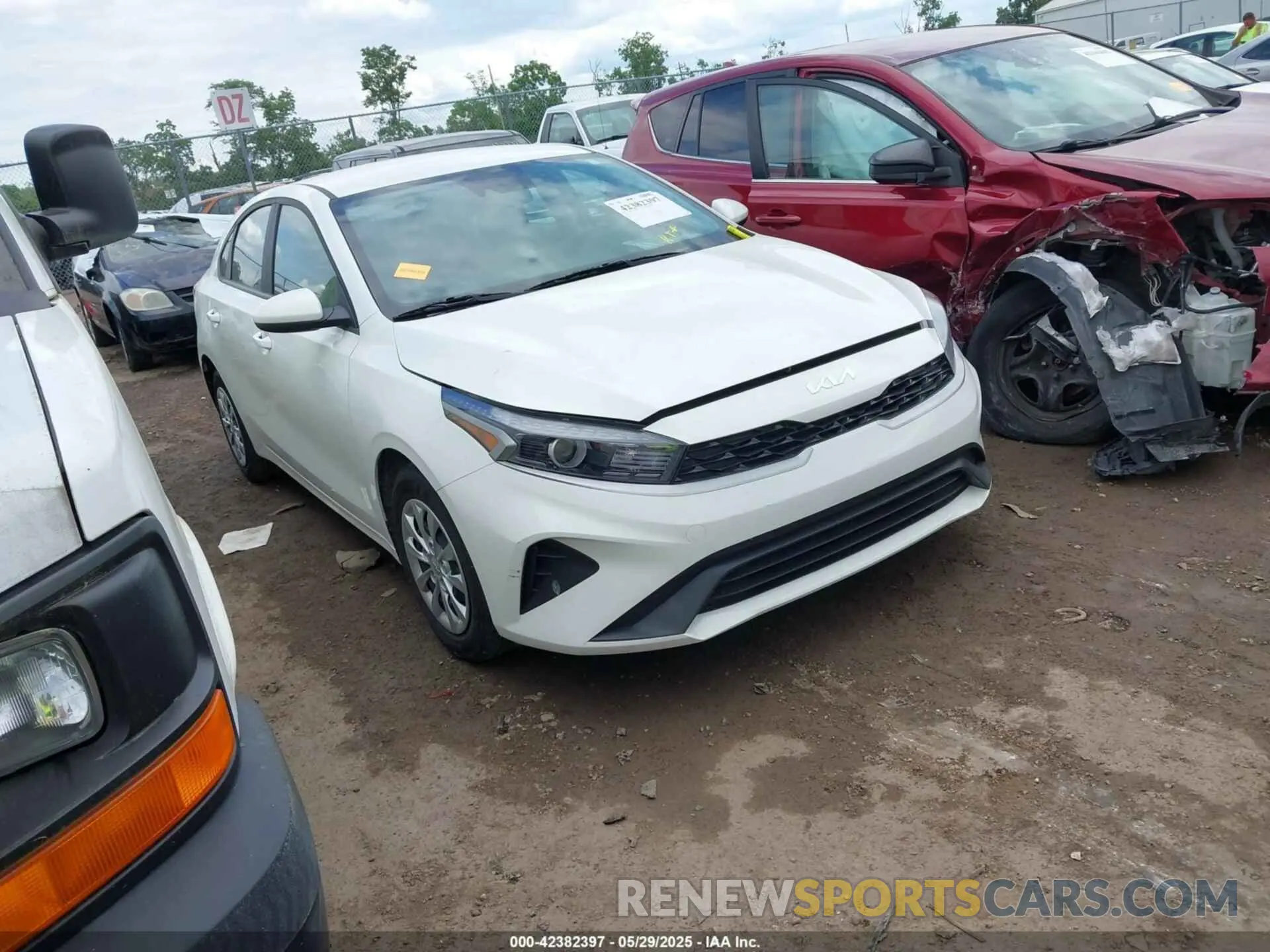 1 Photograph of a damaged car 3KPF24ADXRE702151 KIA FORTE 2024