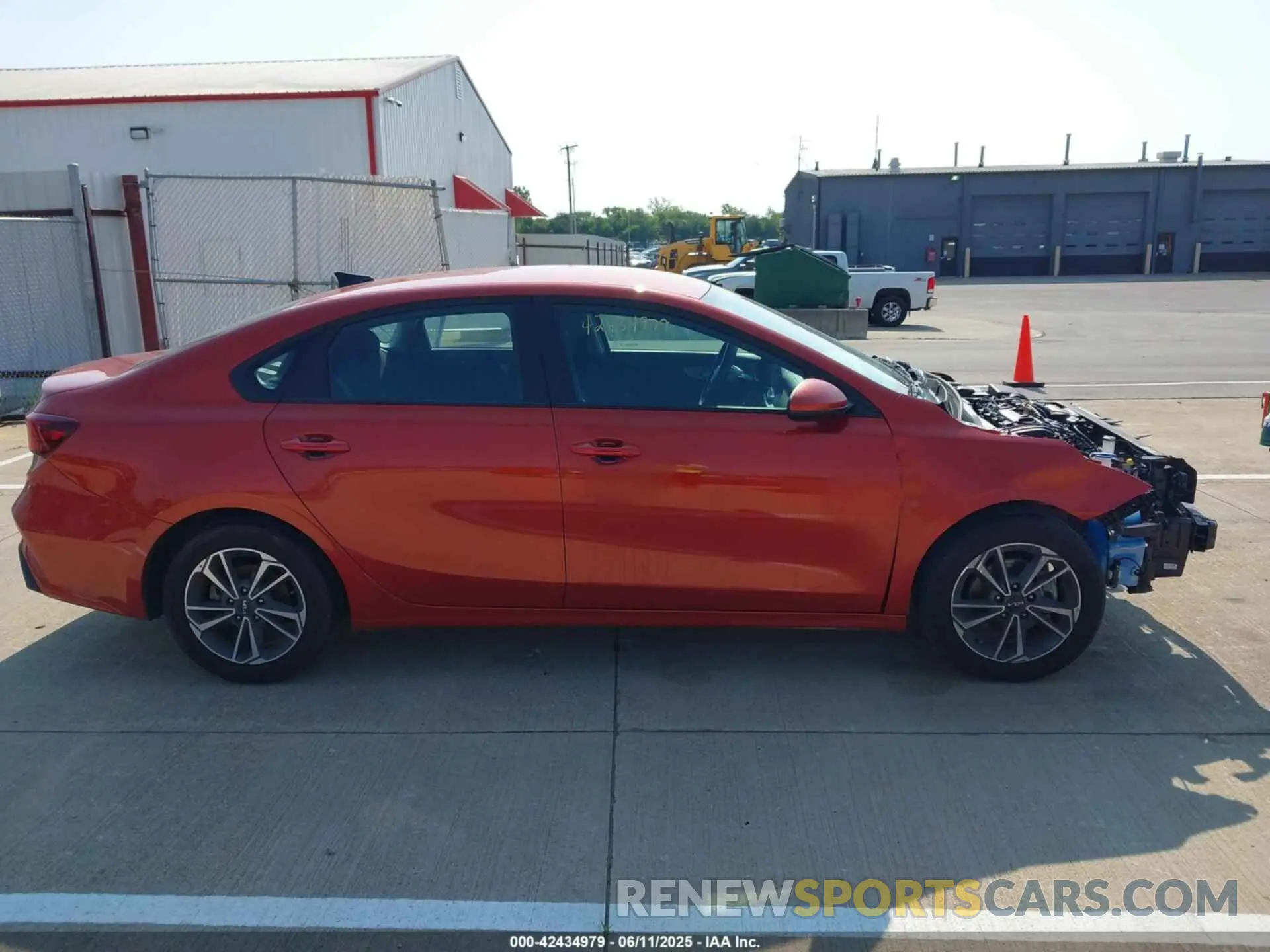 13 Фотография поврежденного автомобиля 3KPF24ADXRE702859 KIA FORTE 2024