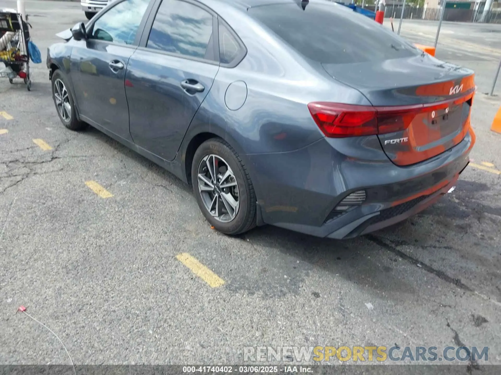 3 Фотография поврежденного автомобиля 3KPF24ADXRE712291 KIA FORTE 2024