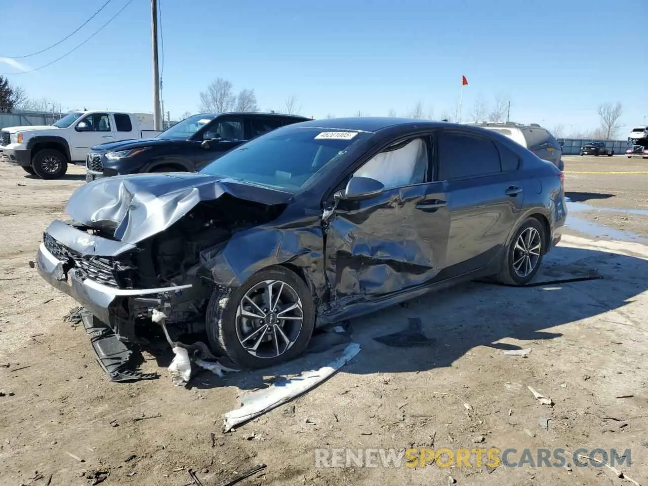 1 Photograph of a damaged car 3KPF24ADXRE715207 KIA FORTE 2024