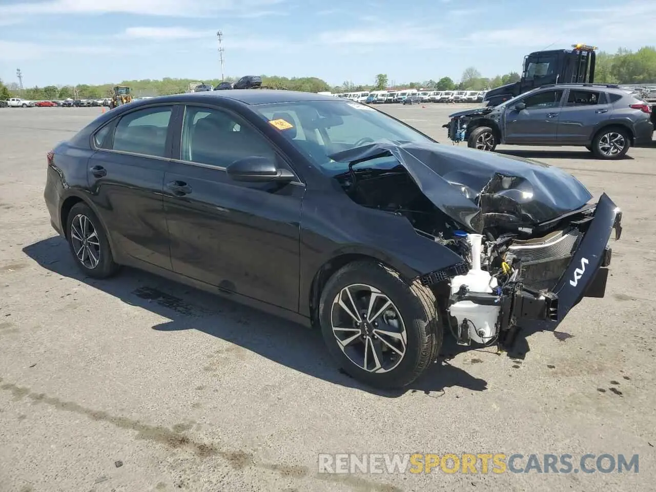 4 Photograph of a damaged car 3KPF24ADXRE719712 KIA FORTE 2024