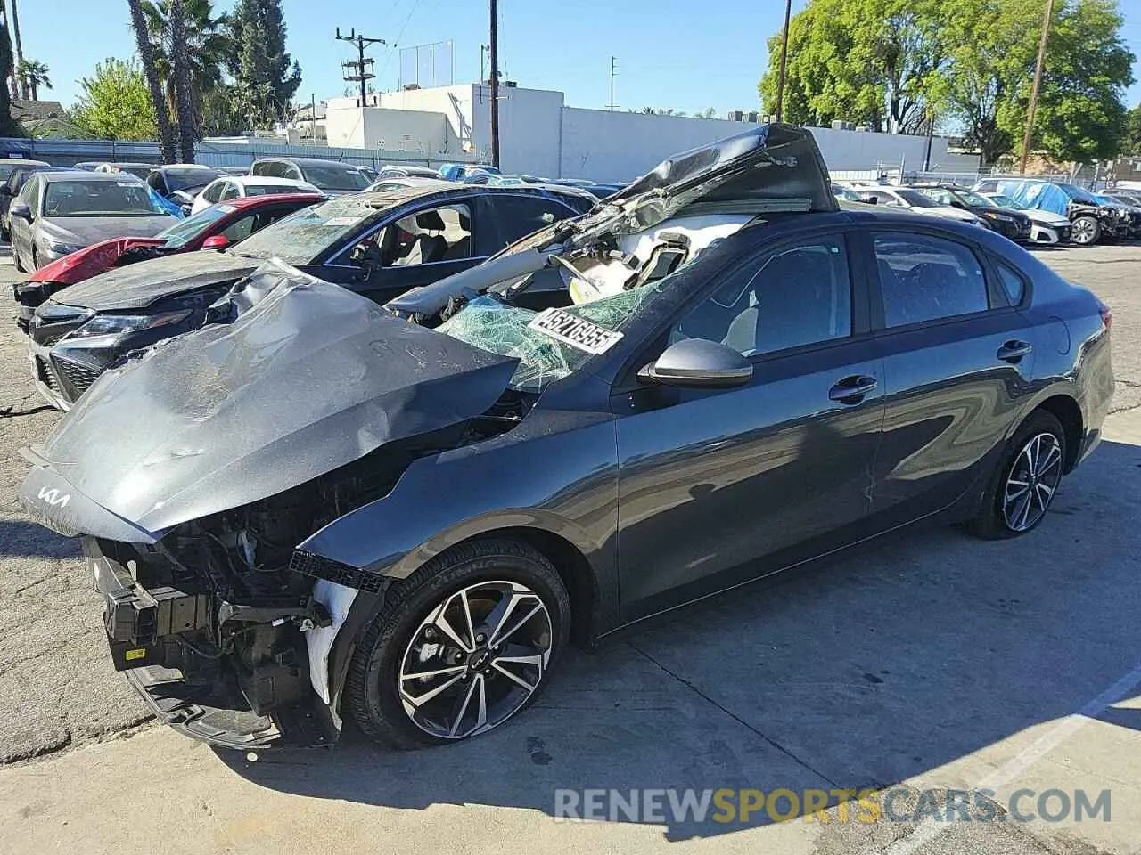 1 Photograph of a damaged car 3KPF24ADXRE726949 KIA FORTE 2024