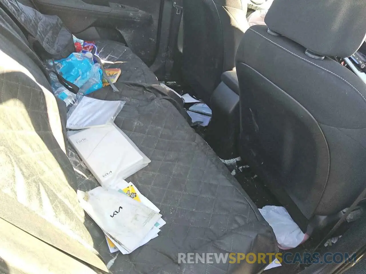 10 Photograph of a damaged car 3KPF24ADXRE726949 KIA FORTE 2024