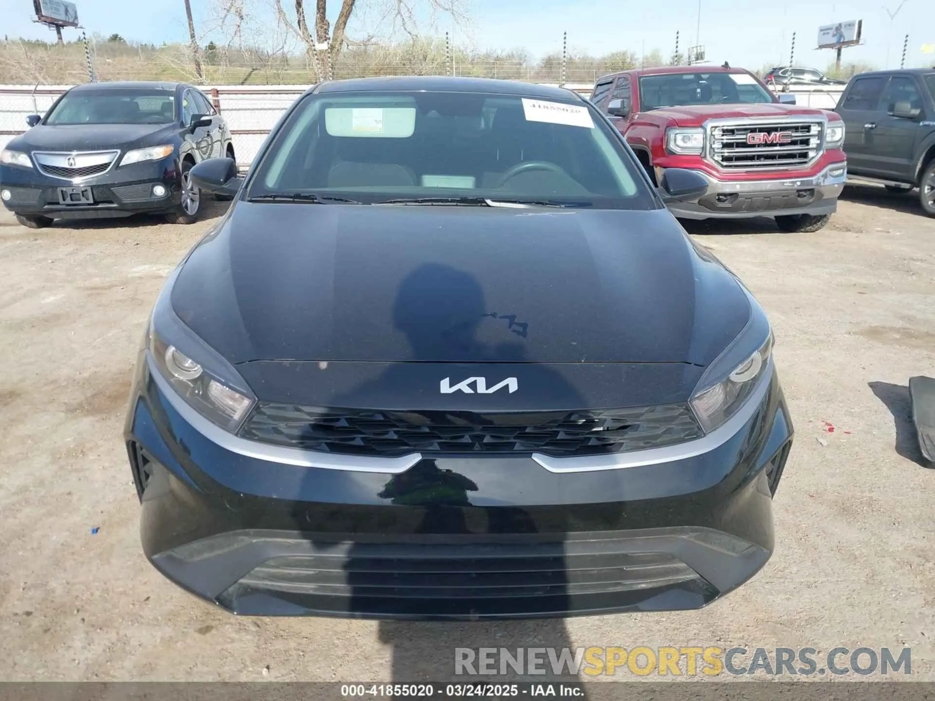 12 Photograph of a damaged car 3KPF24ADXRE759482 KIA FORTE 2024