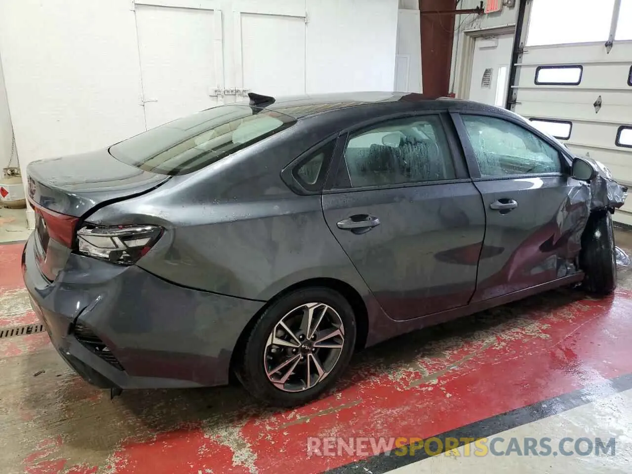3 Фотография поврежденного автомобиля 3KPF24ADXRE774208 KIA FORTE 2024