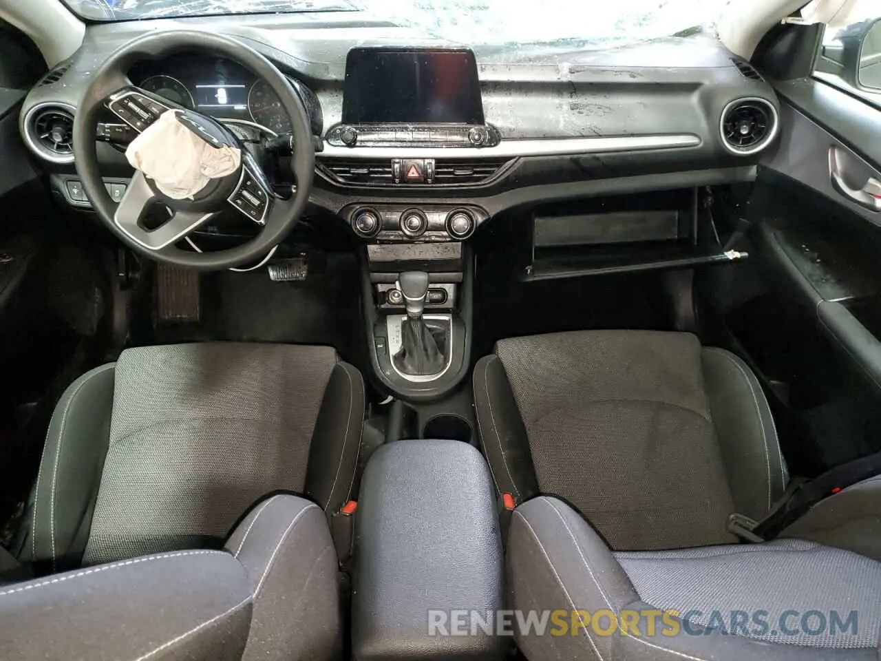 8 Фотография поврежденного автомобиля 3KPF24ADXRE774208 KIA FORTE 2024