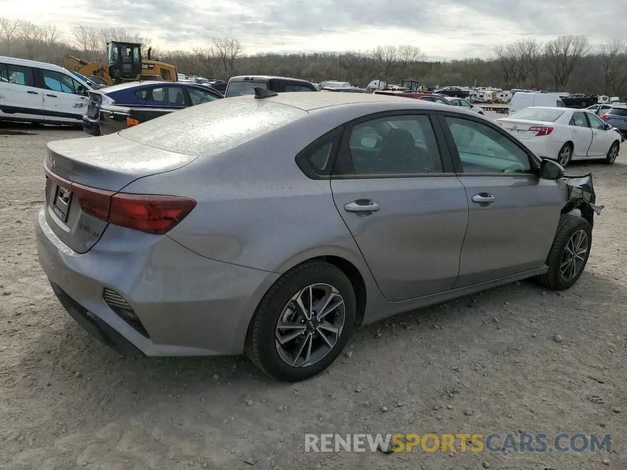 3 Фотография поврежденного автомобиля 3KPF24ADXRE778324 KIA FORTE 2024