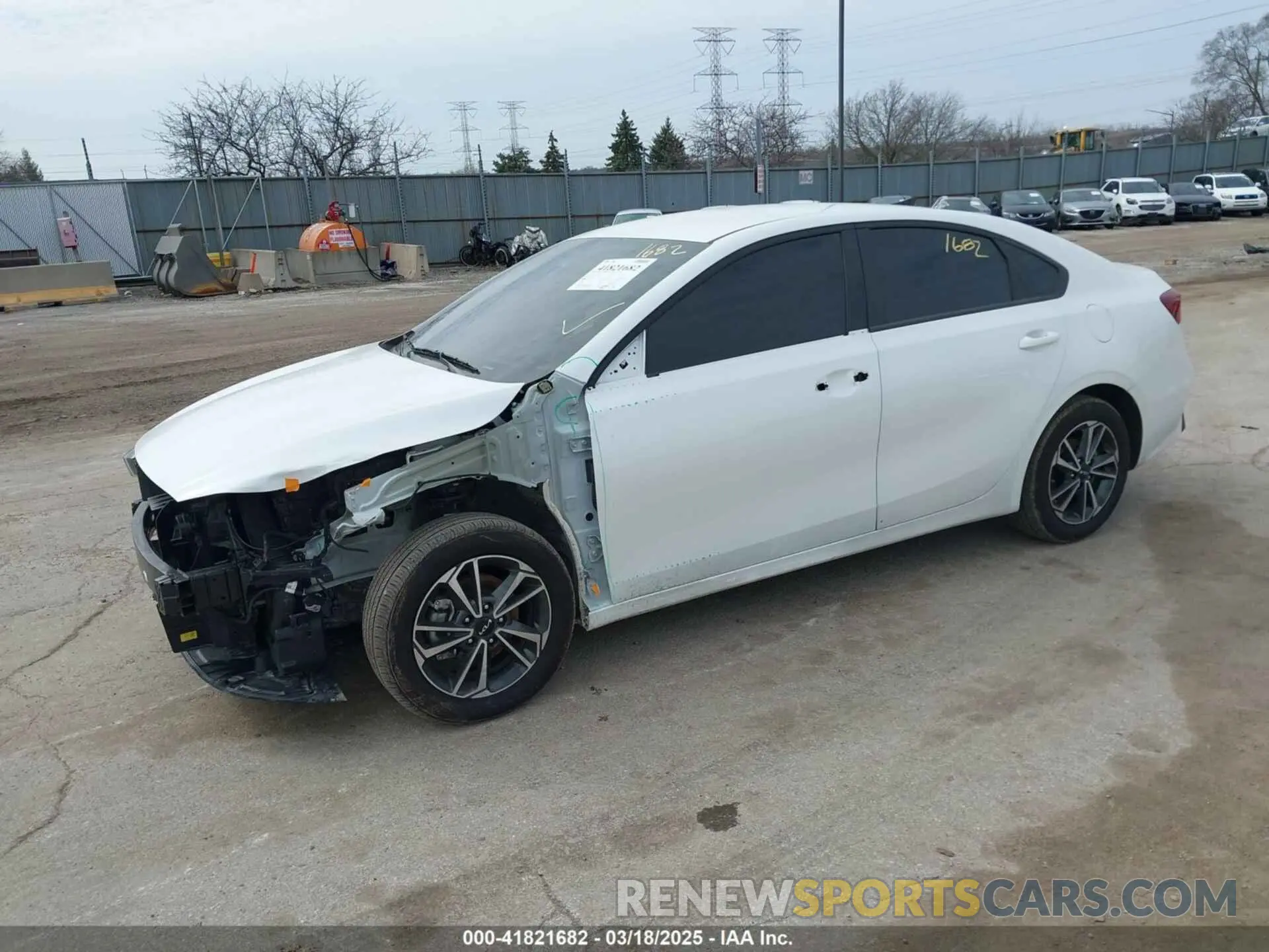 2 Photograph of a damaged car 3KPF24ADXRE784060 KIA FORTE 2024
