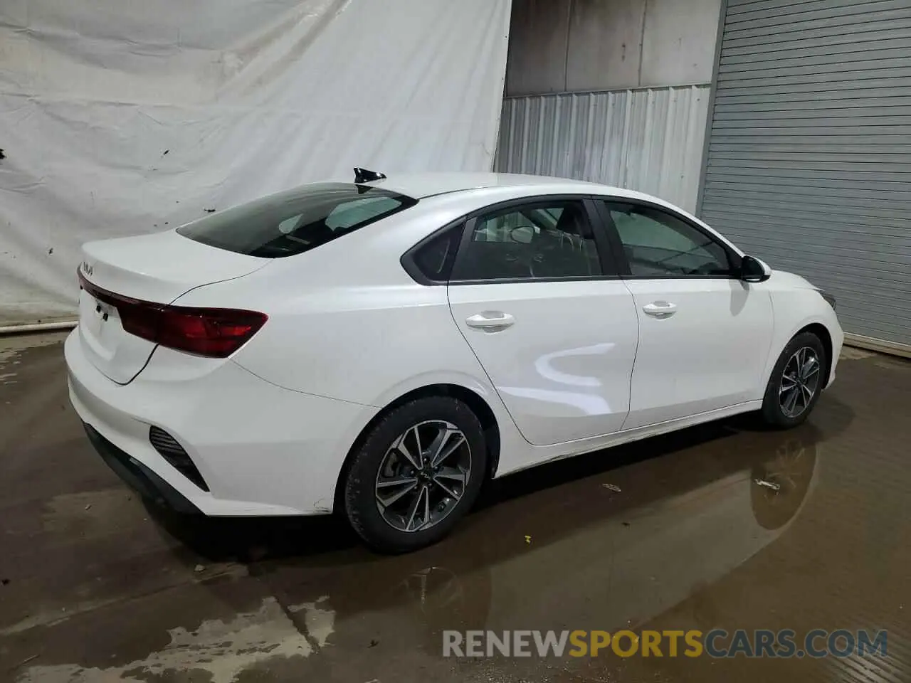 3 Фотография поврежденного автомобиля 3KPF24ADXRE787007 KIA FORTE 2024