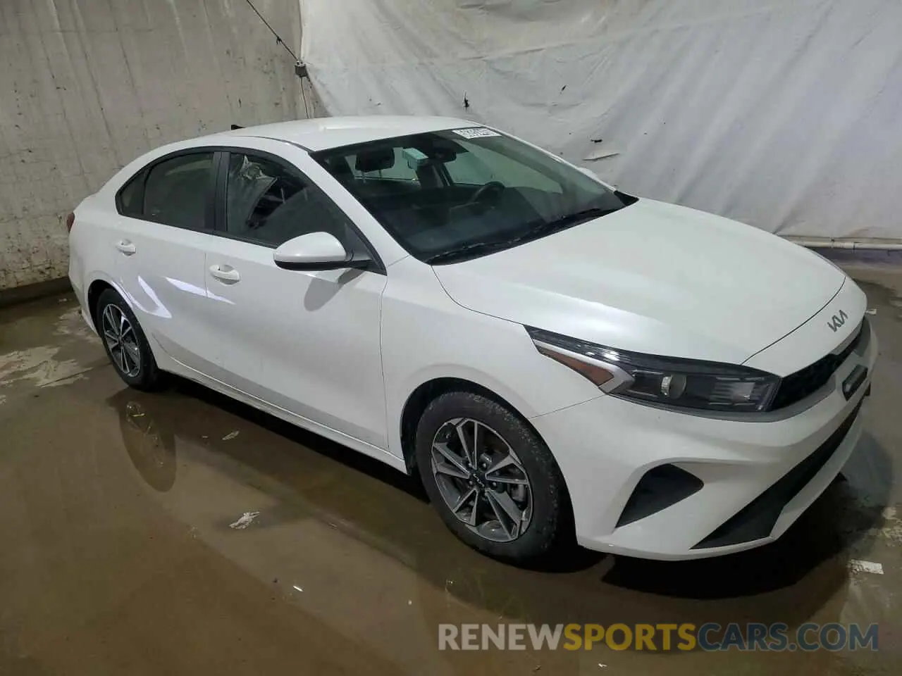 4 Фотография поврежденного автомобиля 3KPF24ADXRE787007 KIA FORTE 2024