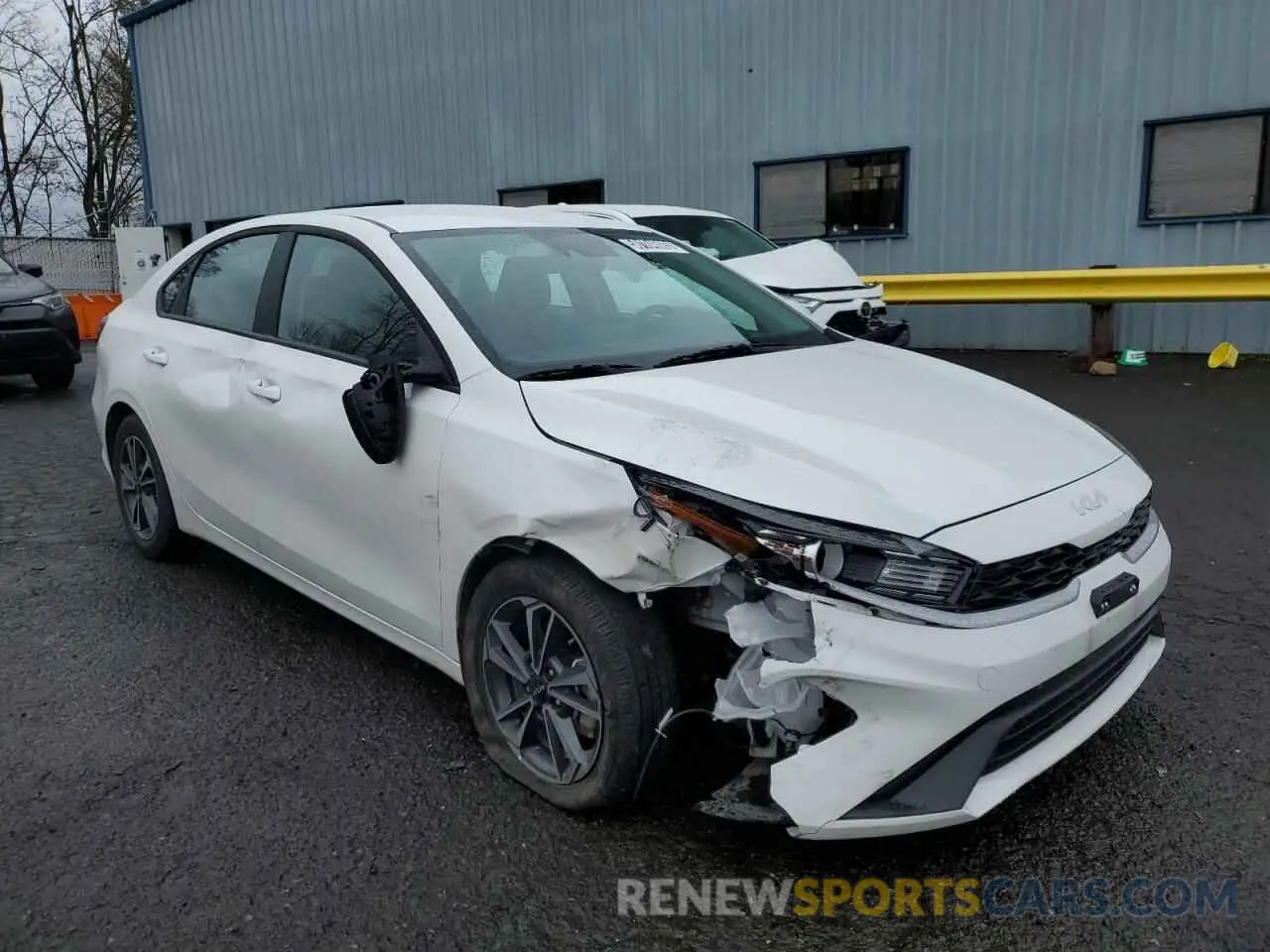 4 Фотография поврежденного автомобиля 3KPF24ADXRE791767 KIA FORTE 2024