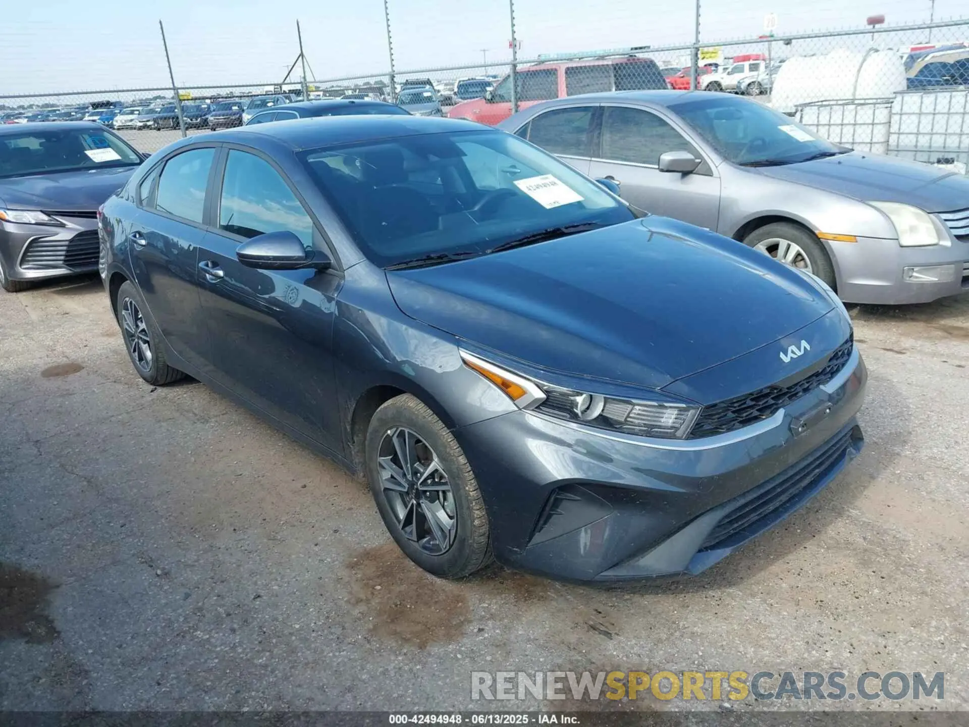 1 Photograph of a damaged car 3KPF24ADXRE795978 KIA FORTE 2024