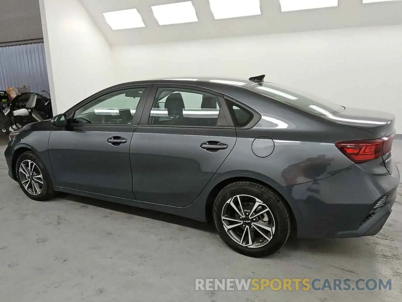 2 Фотография поврежденного автомобиля 3KPF24ADXRE799092 KIA FORTE 2024