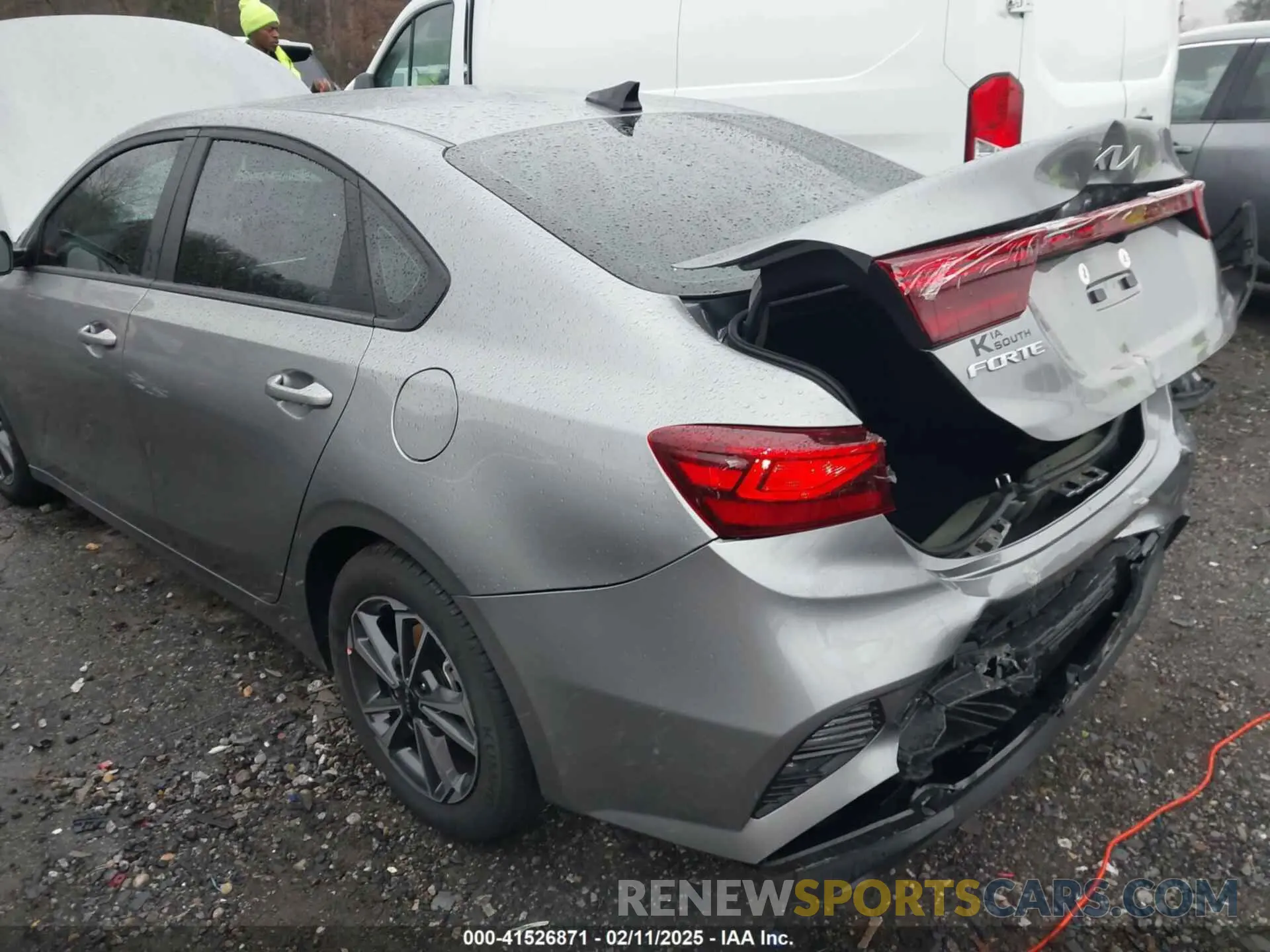 6 Photograph of a damaged car 3KPF24ADXRE820491 KIA FORTE 2024