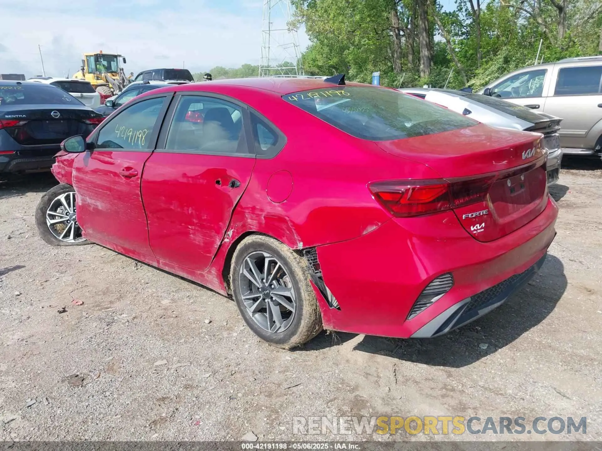 3 Фотография поврежденного автомобиля 3KPF24ADXRE821351 KIA FORTE 2024