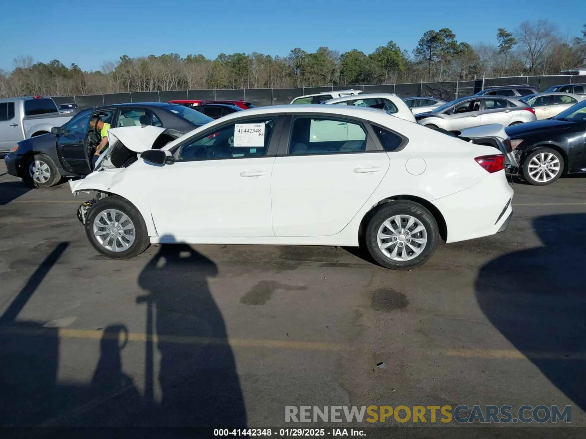 13 Photograph of a damaged car 3KPF24ADXRE822094 KIA FORTE 2024