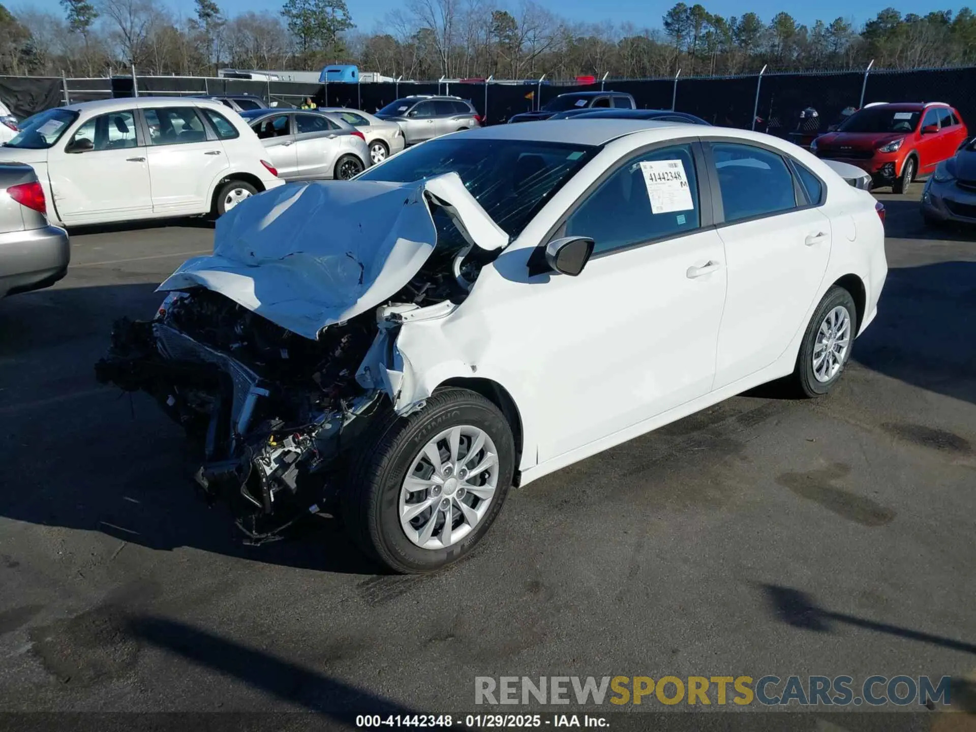 2 Photograph of a damaged car 3KPF24ADXRE822094 KIA FORTE 2024