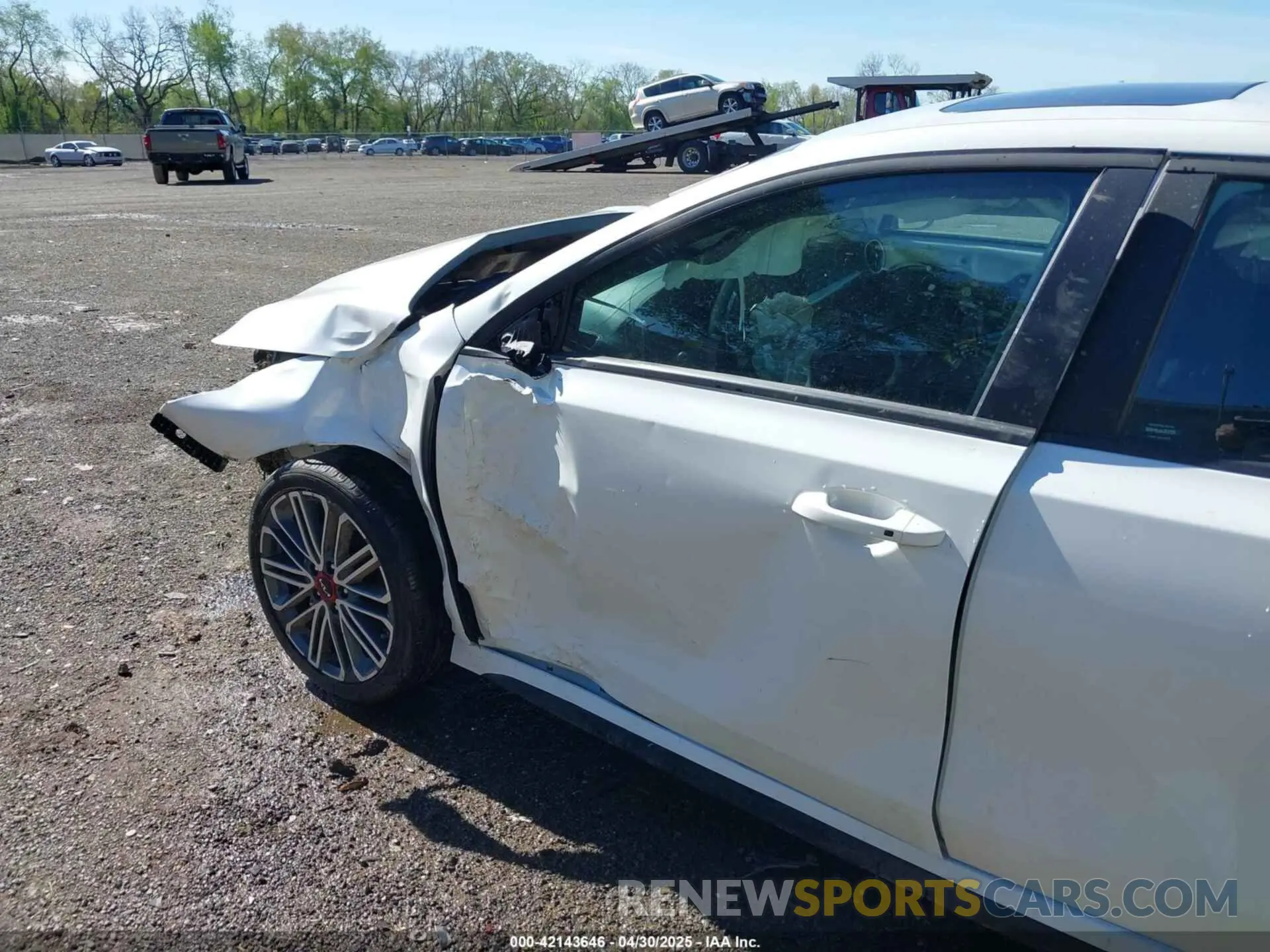 22 Photograph of a damaged car 3KPF44AC0RE786868 KIA FORTE 2024