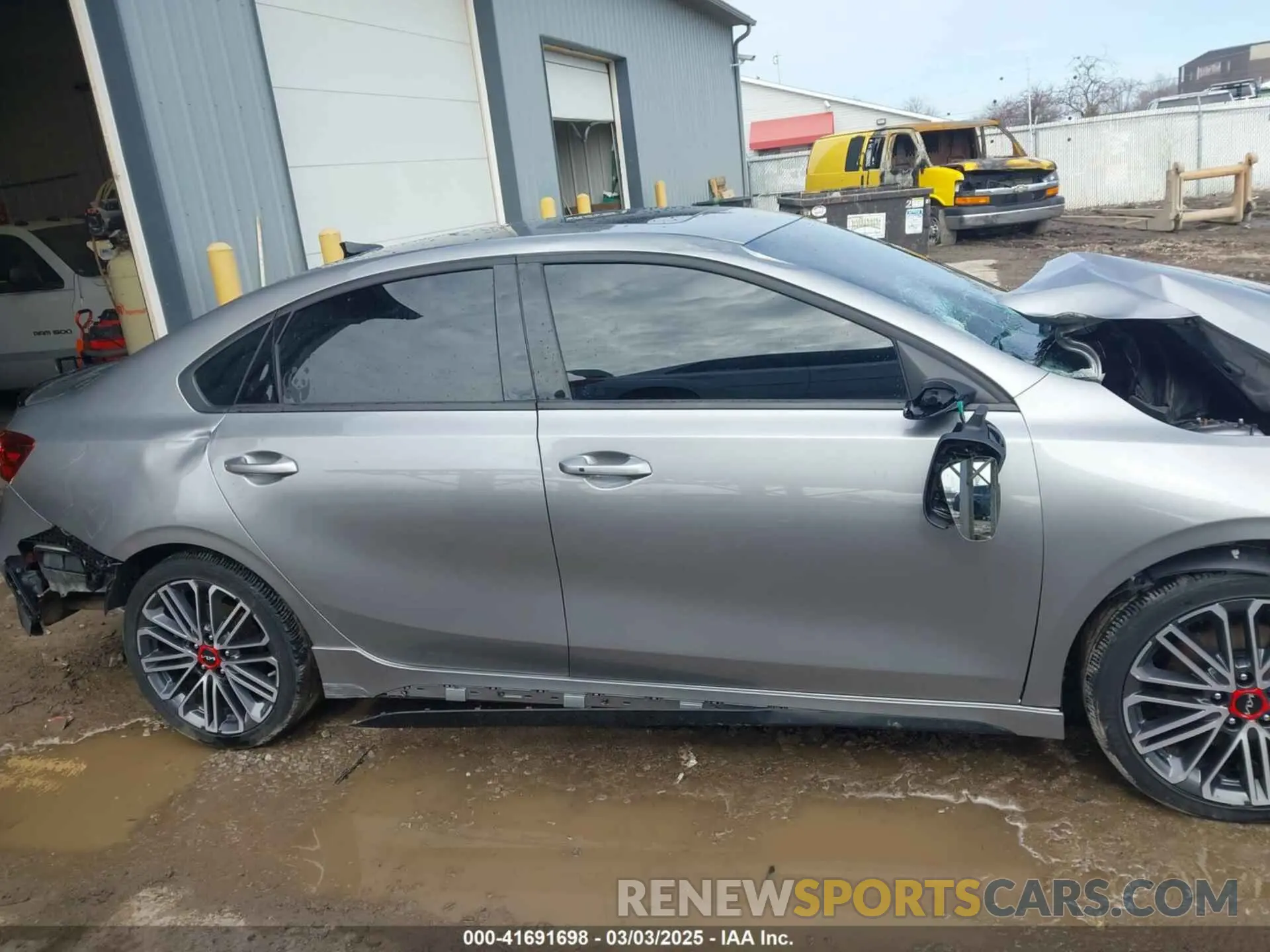 13 Фотография поврежденного автомобиля 3KPF44AC1RE740840 KIA FORTE 2024