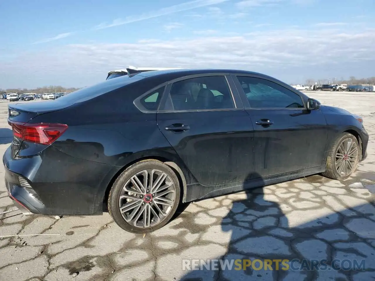 3 Фотография поврежденного автомобиля 3KPF44AC3RE707239 KIA FORTE 2024