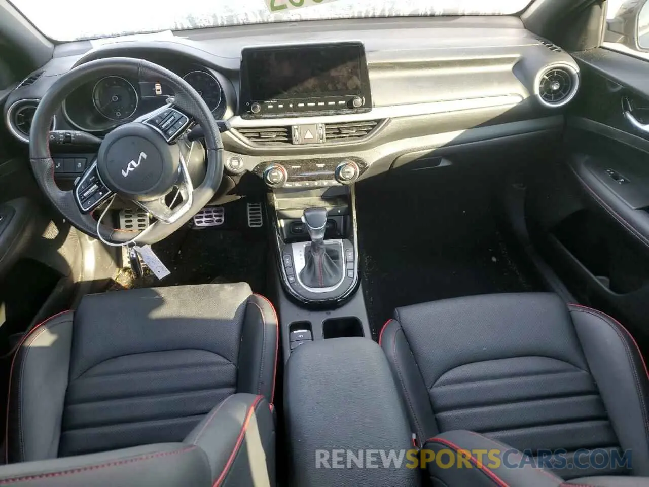 8 Фотография поврежденного автомобиля 3KPF44AC3RE707239 KIA FORTE 2024