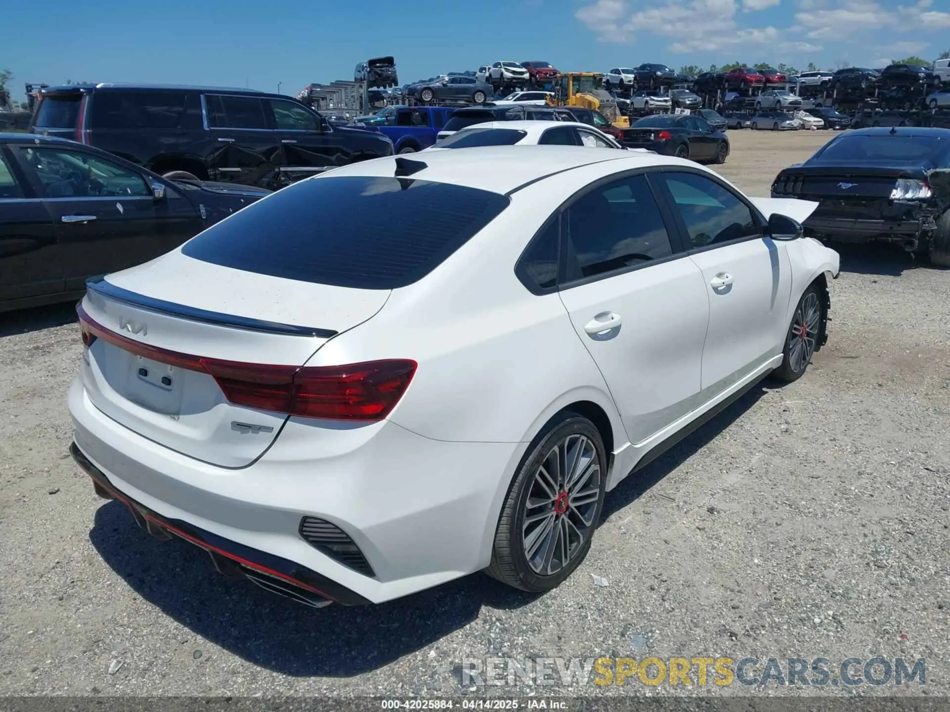 4 Фотография поврежденного автомобиля 3KPF44AC3RE821239 KIA FORTE 2024