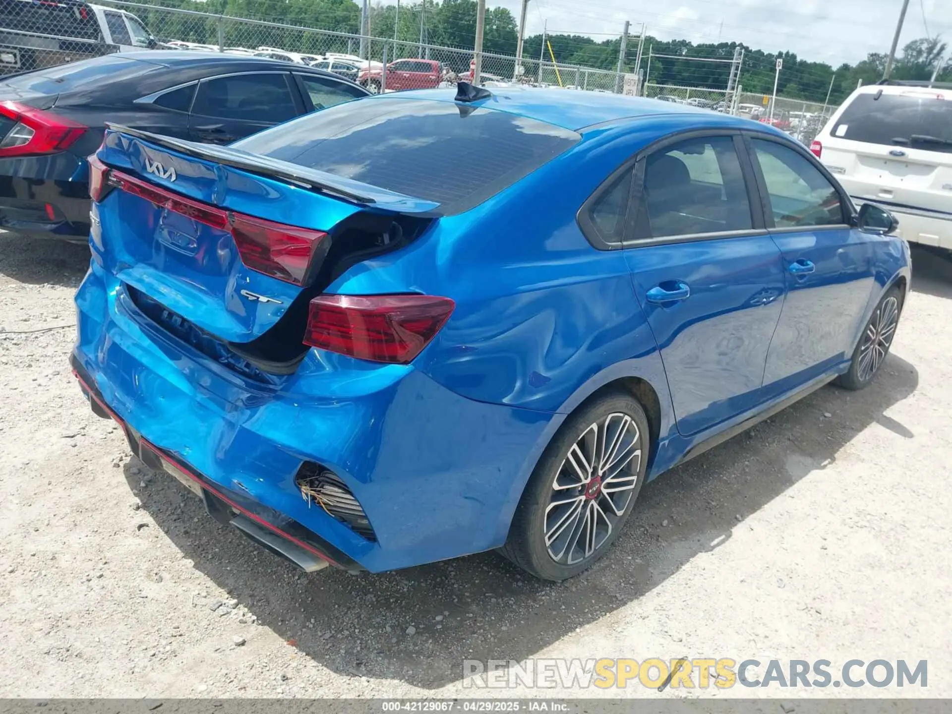 4 Фотография поврежденного автомобиля 3KPF44AC4RE688250 KIA FORTE 2024