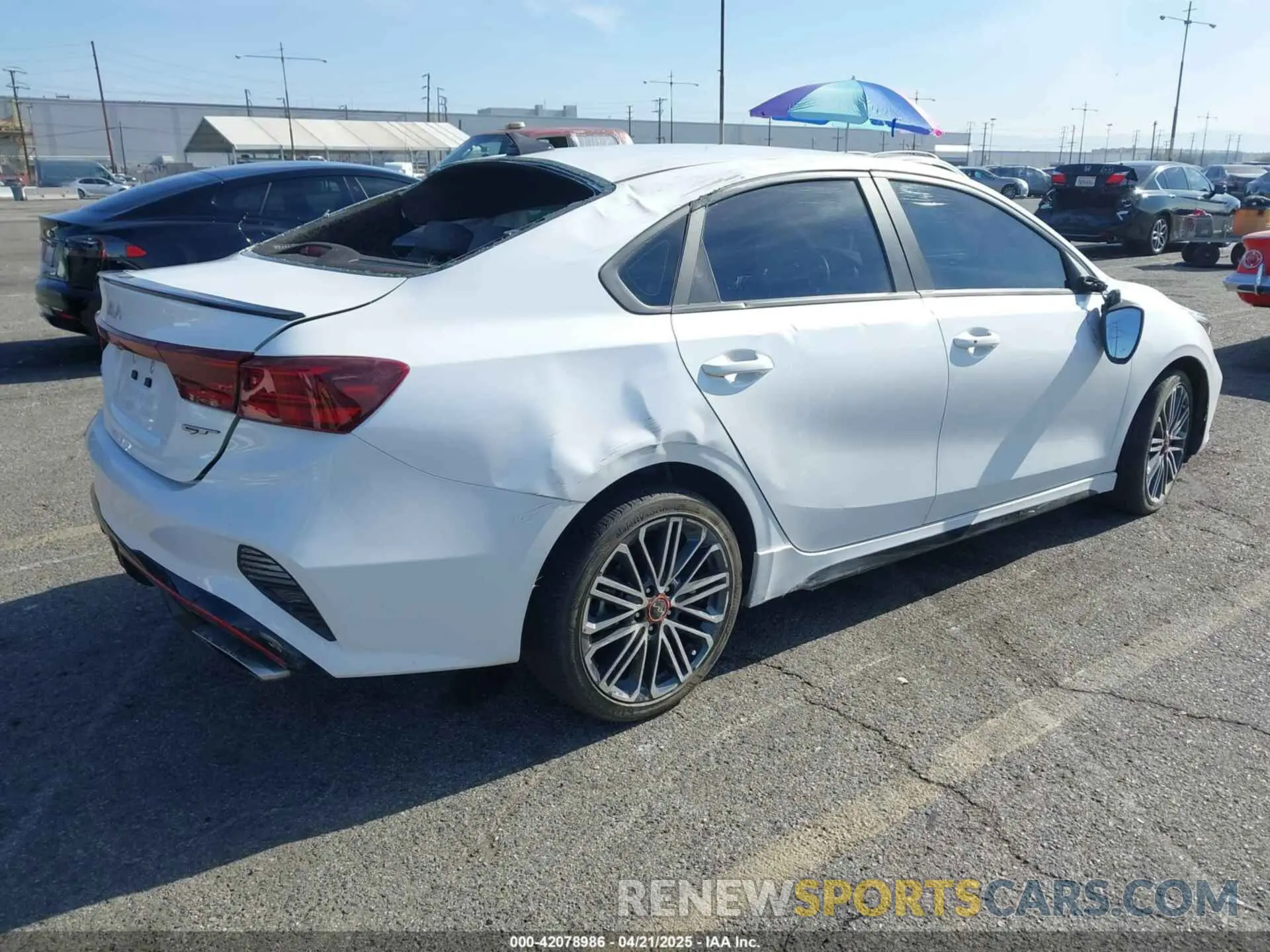 4 Фотография поврежденного автомобиля 3KPF44AC5RE699595 KIA FORTE 2024