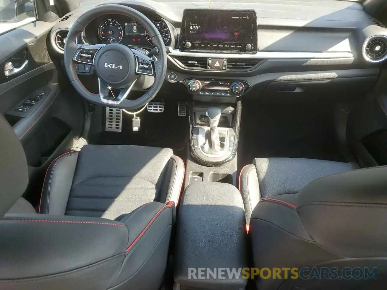 8 Фотография поврежденного автомобиля 3KPF44AC5RE805687 KIA FORTE 2024