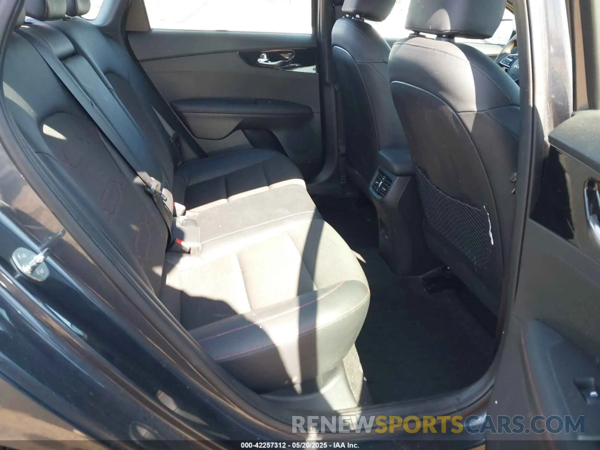 8 Фотография поврежденного автомобиля 3KPF44AC7RE741698 KIA FORTE 2024