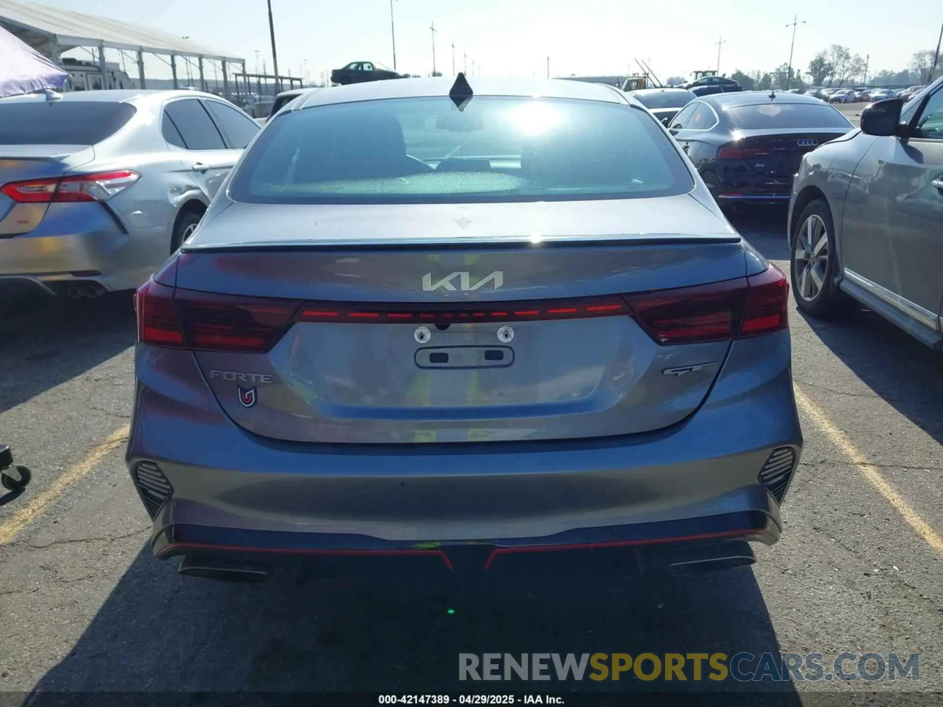 16 Фотография поврежденного автомобиля 3KPF44AC7RE802984 KIA FORTE 2024