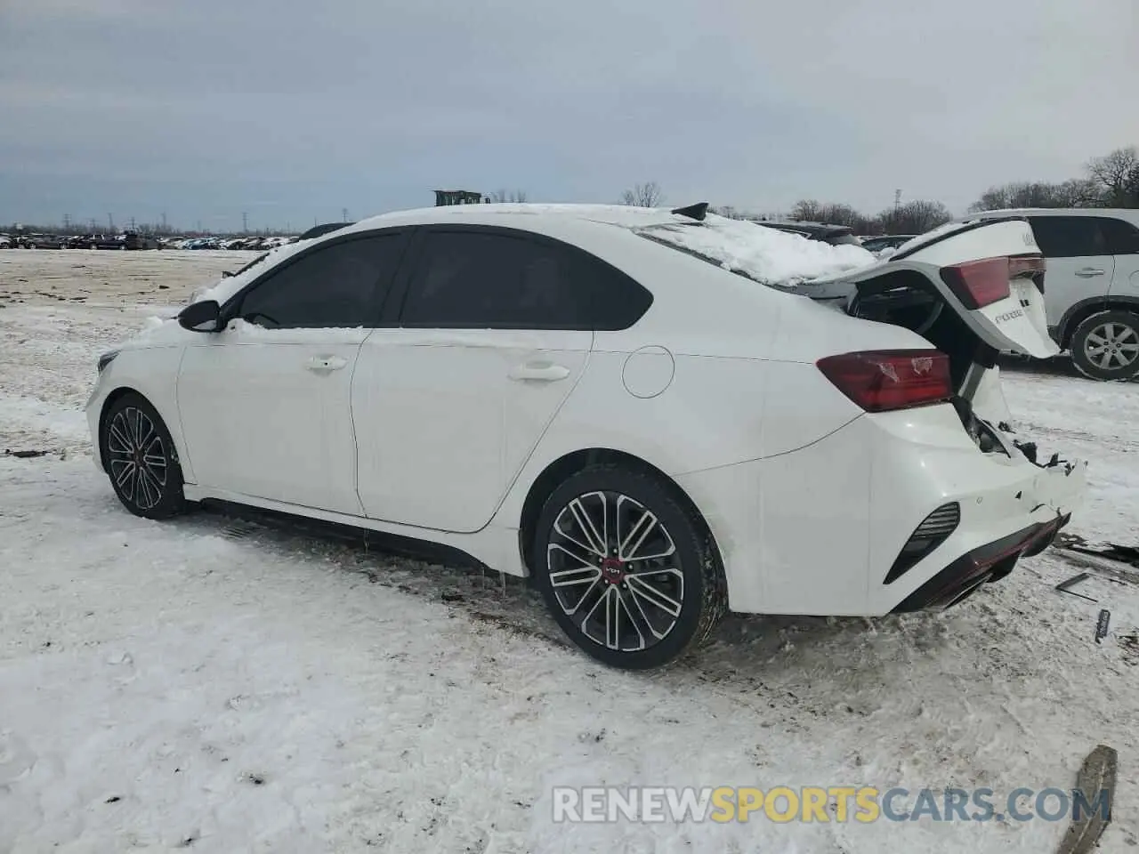 2 Фотография поврежденного автомобиля 3KPF44AC9RE717922 KIA FORTE 2024