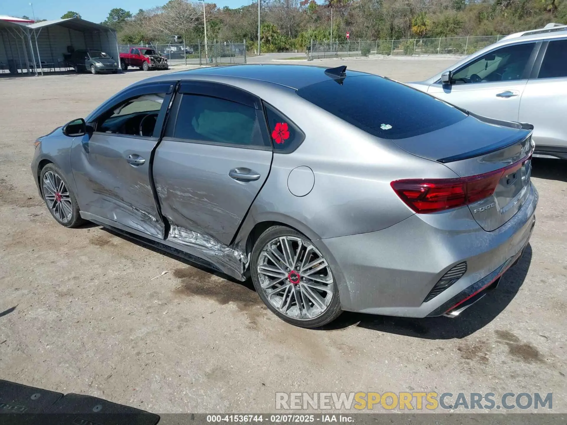 3 Photograph of a damaged car 3KPF44ACXRE727939 KIA FORTE 2024