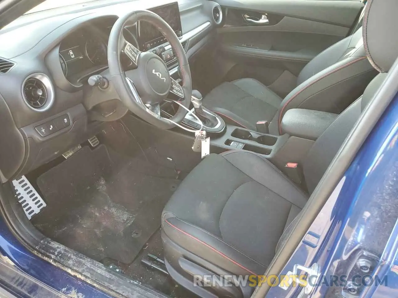 7 Фотография поврежденного автомобиля 3KPF44ACXRE771214 KIA FORTE 2024