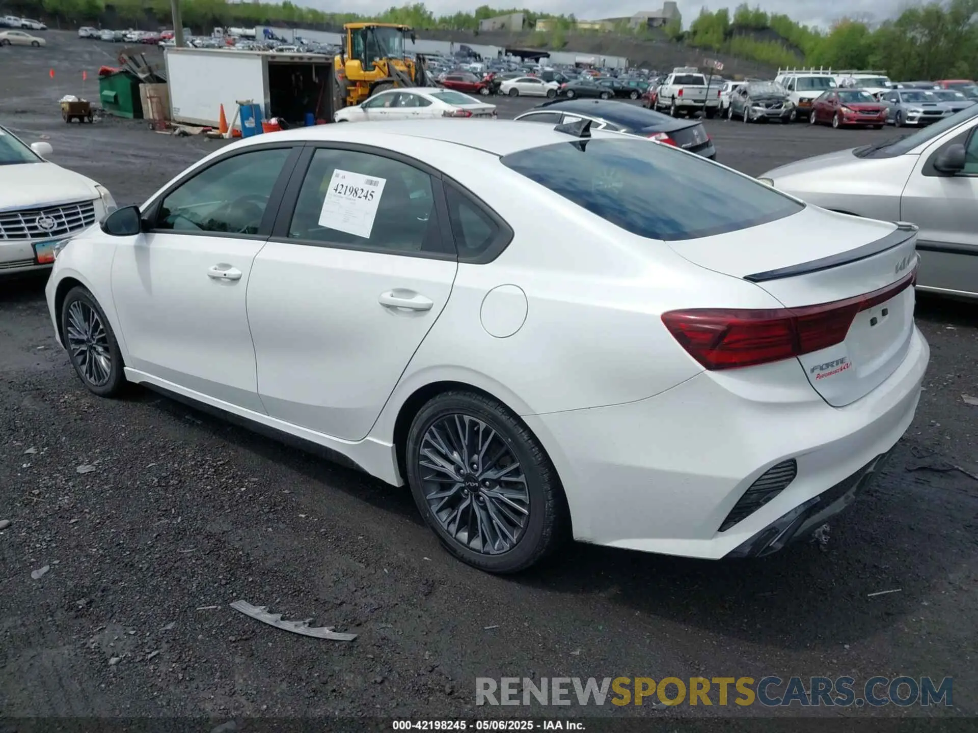 3 Фотография поврежденного автомобиля 3KPF54AD0RE744545 KIA FORTE 2024