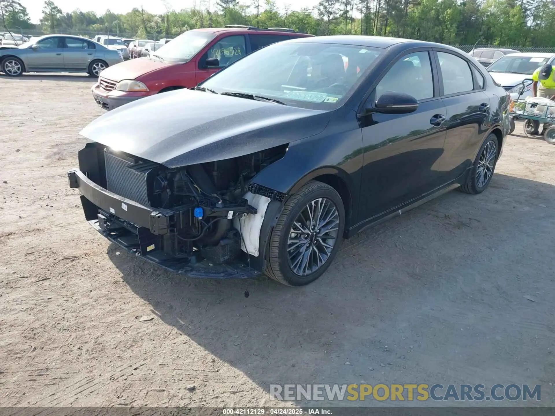2 Фотография поврежденного автомобиля 3KPF54AD0RE764018 KIA FORTE 2024