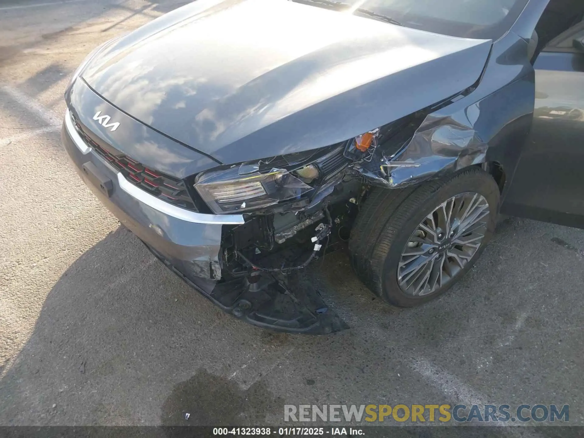 6 Фотография поврежденного автомобиля 3KPF54AD0RE778582 KIA FORTE 2024