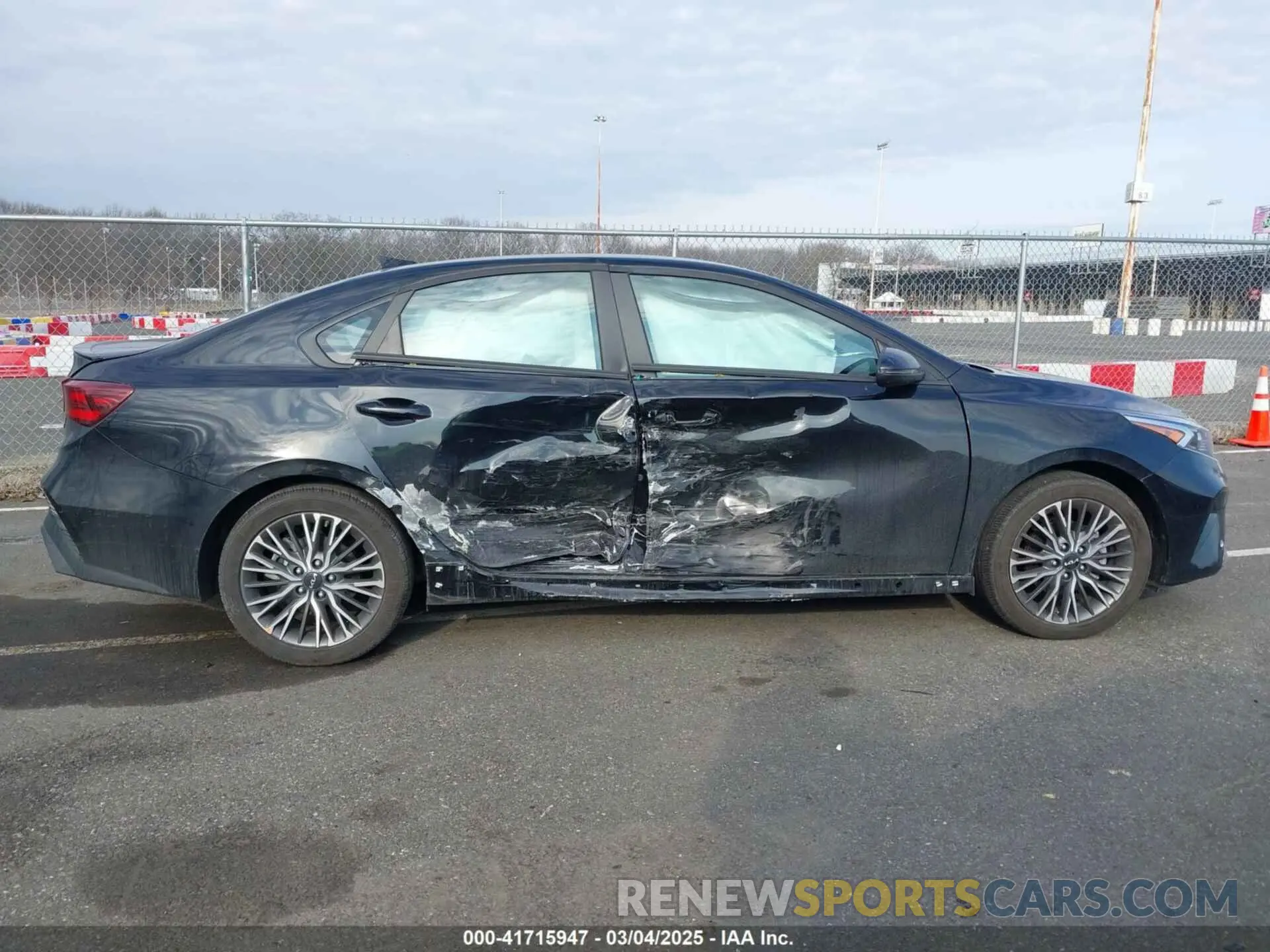 13 Фотография поврежденного автомобиля 3KPF54AD0RE832446 KIA FORTE 2024