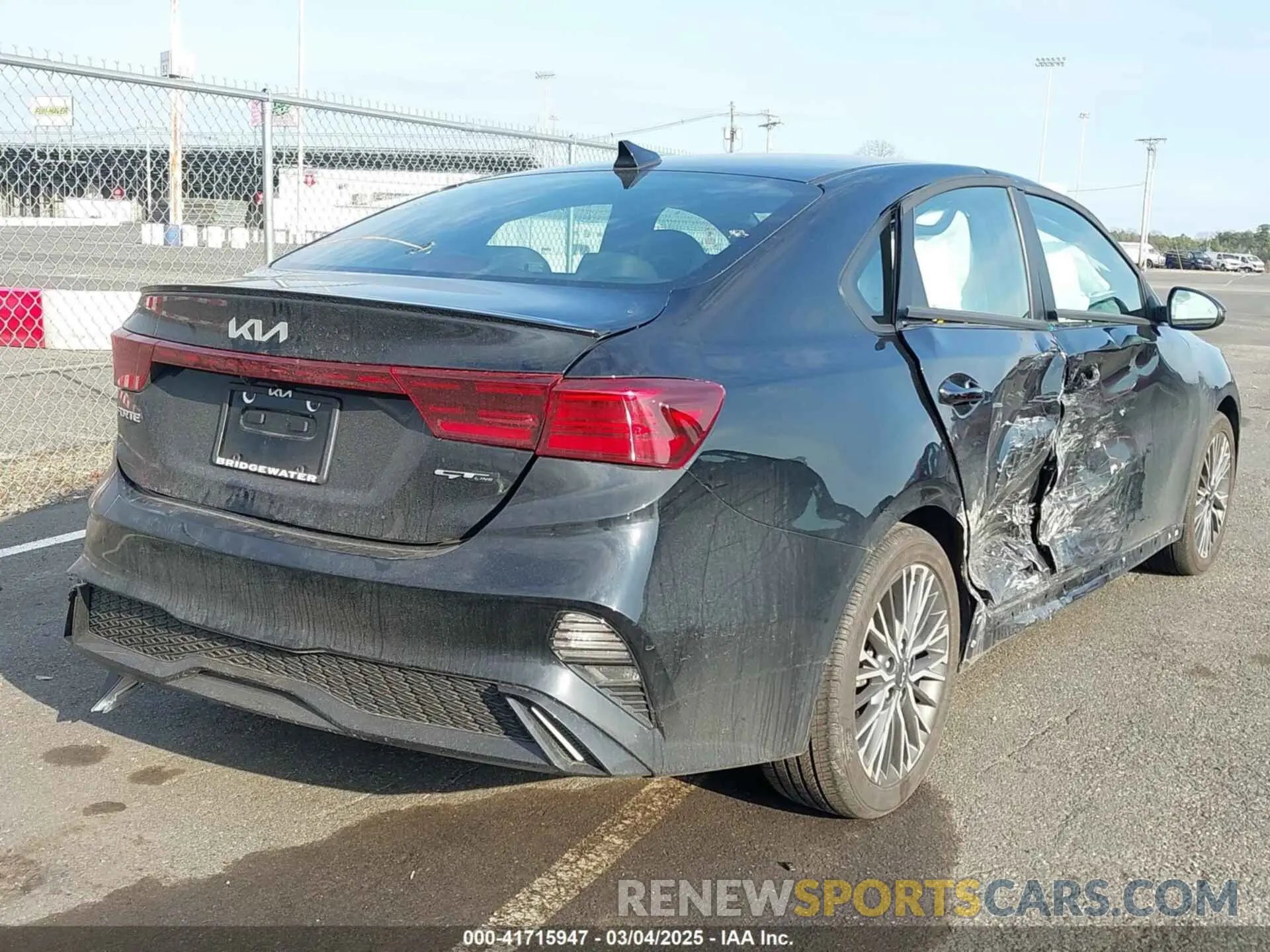 4 Фотография поврежденного автомобиля 3KPF54AD0RE832446 KIA FORTE 2024