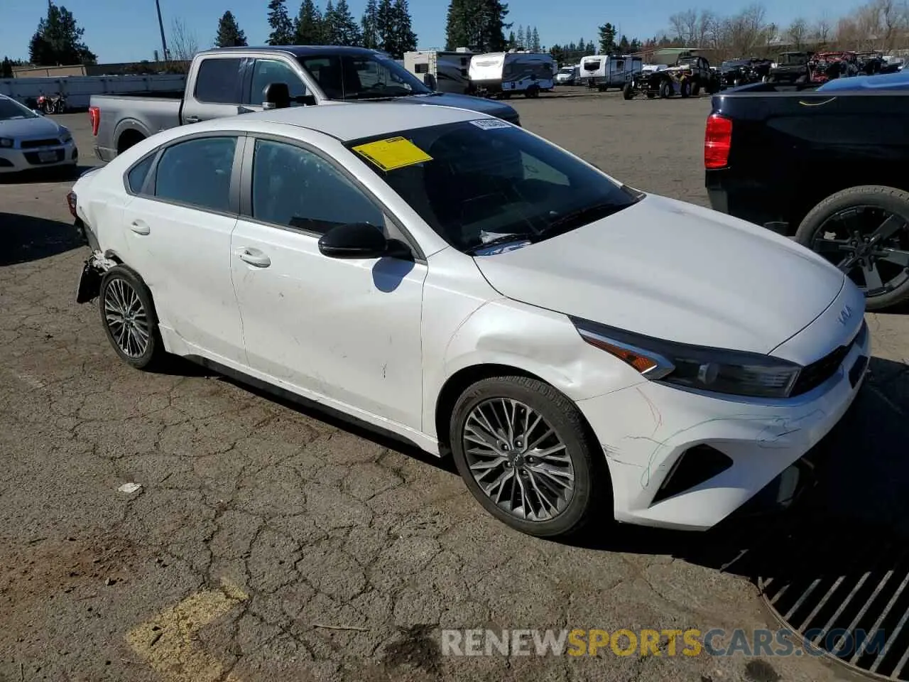4 Фотография поврежденного автомобиля 3KPF54AD1RE707357 KIA FORTE 2024
