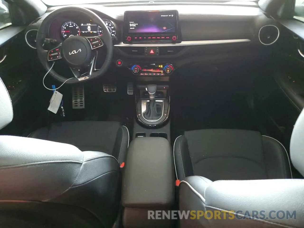 8 Фотография поврежденного автомобиля 3KPF54AD1RE751178 KIA FORTE 2024