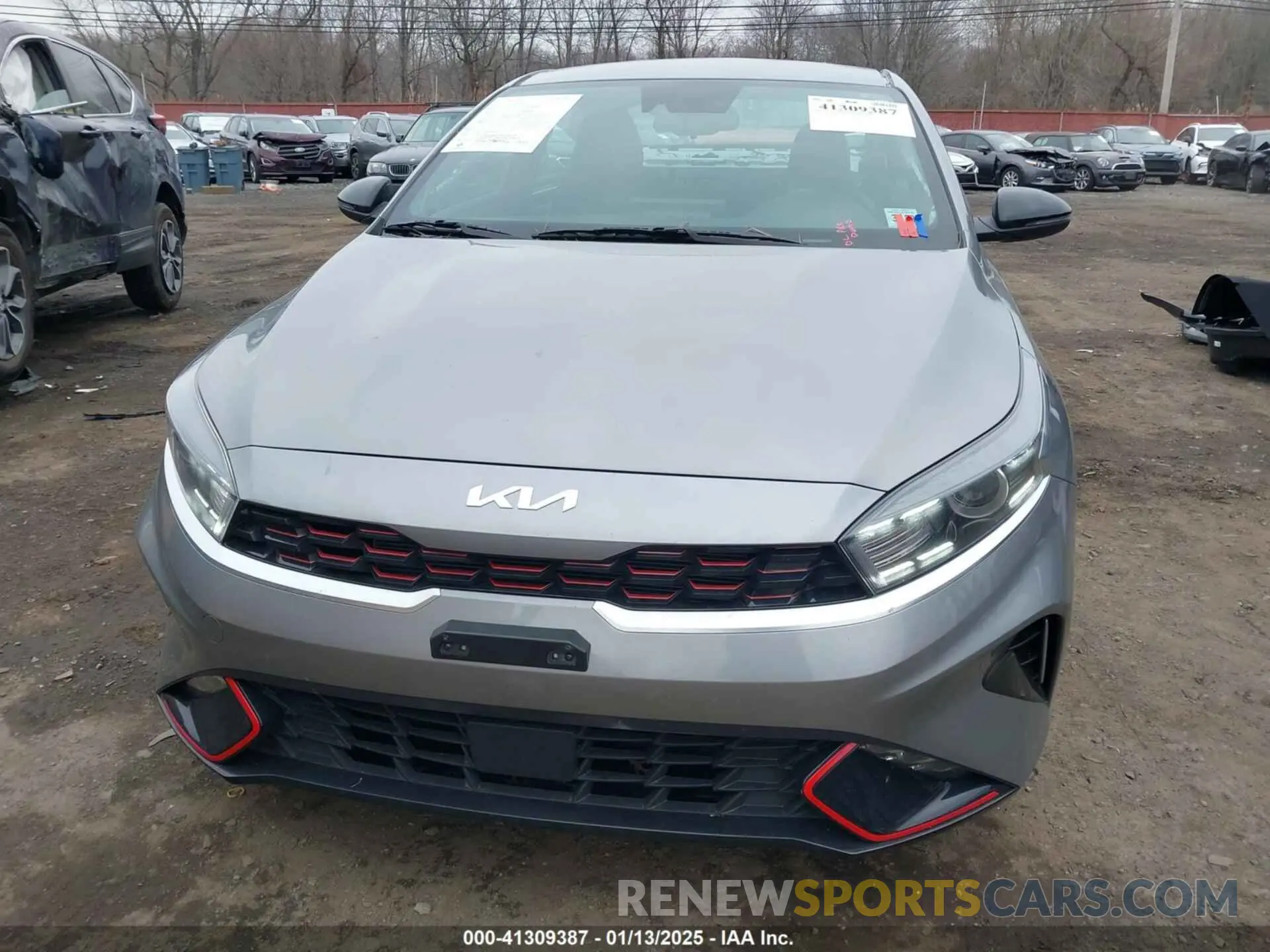 13 Фотография поврежденного автомобиля 3KPF54AD2RE746605 KIA FORTE 2024