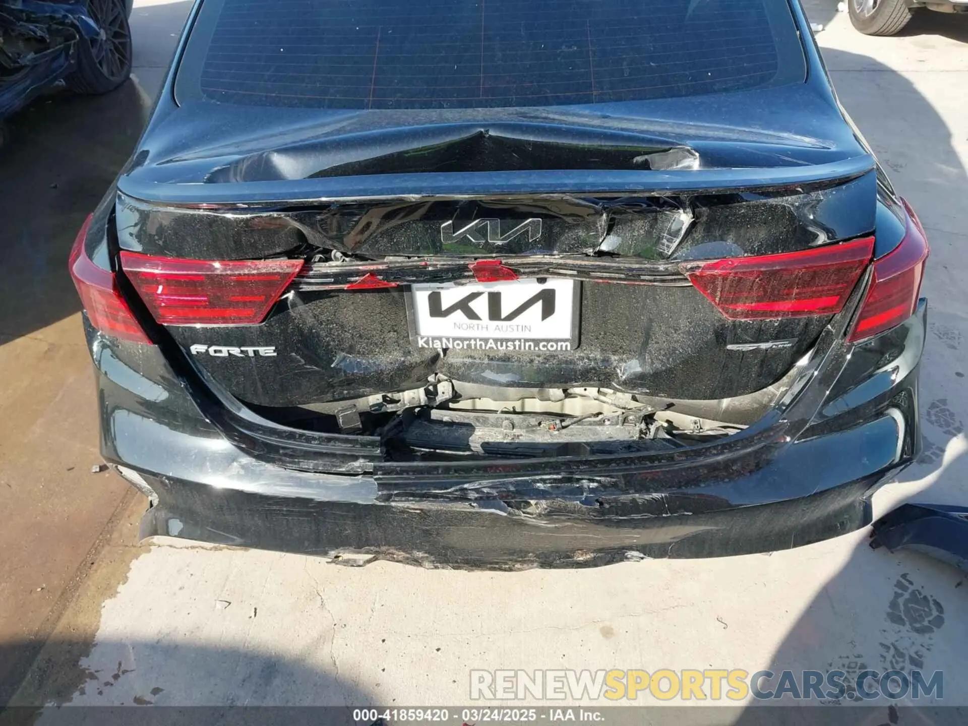 6 Photograph of a damaged car 3KPF54AD2RE757992 KIA FORTE 2024