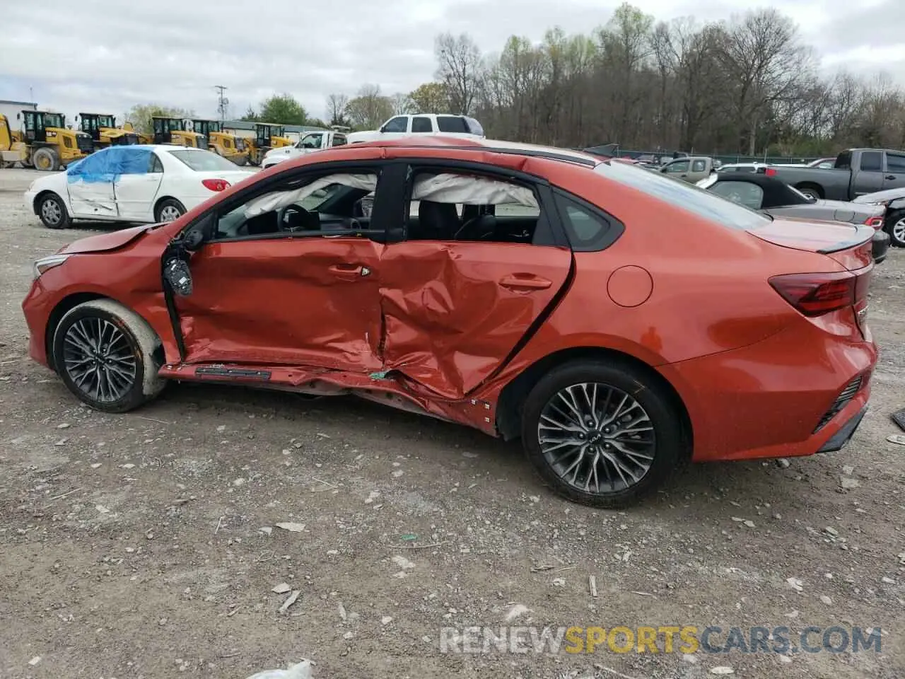 2 Фотография поврежденного автомобиля 3KPF54AD3RE716822 KIA FORTE 2024
