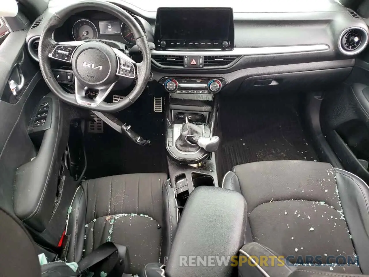 8 Фотография поврежденного автомобиля 3KPF54AD3RE716822 KIA FORTE 2024