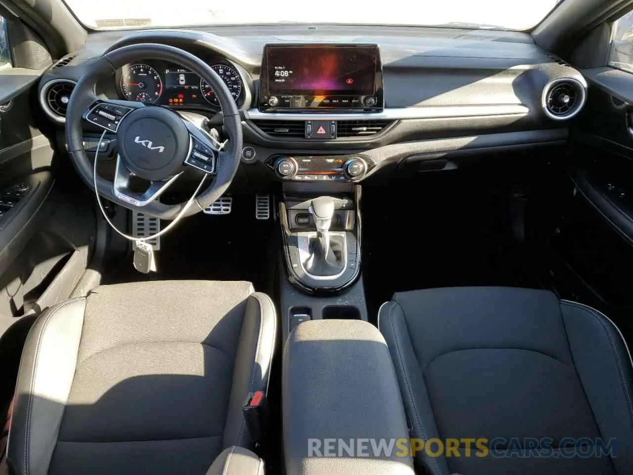 8 Фотография поврежденного автомобиля 3KPF54AD3RE744653 KIA FORTE 2024
