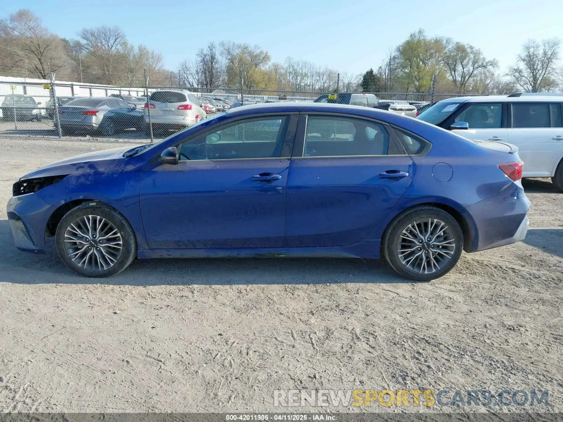 14 Фотография поврежденного автомобиля 3KPF54AD3RE810179 KIA FORTE 2024